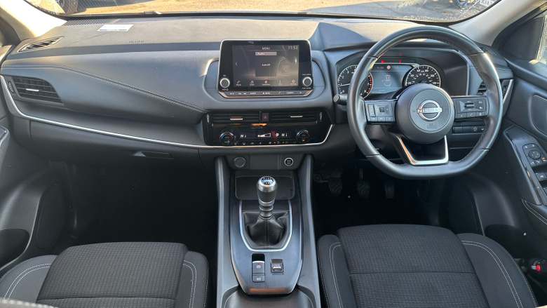 Nissan Qashqai 1.3 DiG-T MH Acenta Premium 5dr Petrol Hatchback